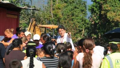 El Club Rosario Sula se solidarizó este sábado con los damnificados tras incendio en el bordo La Primavera de San Pedro Sula.