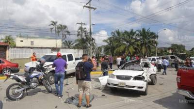 Imagen del accidente registrado en la 27 calle de la ciudad de San Pedro Sula, zona norte de Honduras.