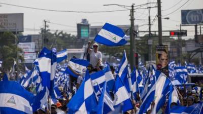 Miles de personas participan de una marcha nacional en contra del Gobierno de Daniel Ortega en Managua (Nicaragua). EFE
