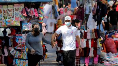 Los galenos destacan la importancia de utilizar mascarilla para evitar la propagación de la covid-19.