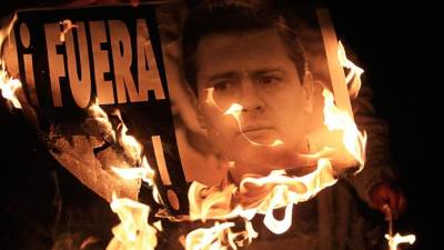 Enrique Peña Nieto festejó hoy su 49 cumpleaños opacado por los sendos escándalos que estremecen su Gobierno.