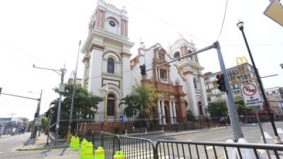 En la Catedral se conmemora este día la Pasión del Señor.