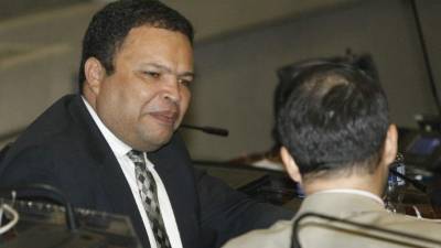 La iniciativa es del diputado Jari Dixon.