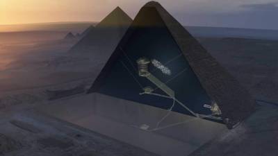 Los arqueólogos continúan realizando descubrimientos de alto nivel en las pirámides de Guiza.