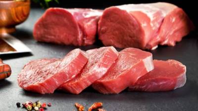 Se puede consumir carne roja una vez a la semana.