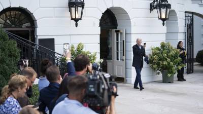 Biden abandonó hoy la Casa Blanca para realizar un viaje a Delaware.