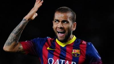 Dani Alves ha criticado a los aficionados que se han distanciado del equipo.