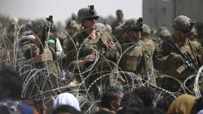 Varios soldados estadounidenses murieron en el atentado suicida en las afueras del aeropuerto de Kabul./AFP.