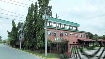 La Seran School es una de las que está en revisión, según la departamental. Foto: Amílcar Izaguirre.