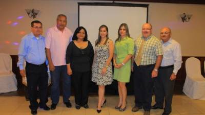 Rédulo Lara, Ramón Mendoza, Mirna Reyes, Sandra Mata, Denisse Villegas, Wulberg Moncada y Juan Murillo. Fotos: Jorge Gonzales