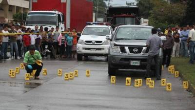 Según la Policía, la mayor parte de muertes violentas en el país son con armas prohibidas.