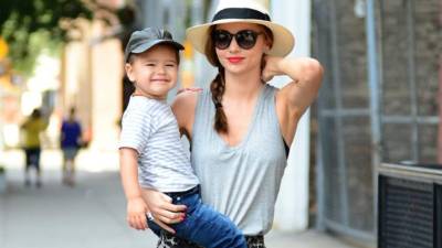 Las mamás de la actualidad cuidan su apariencia física y siempre están a la moda.