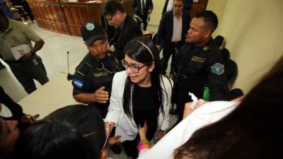 Olga López, aparece aquí el día del fallo que la declaró culpable de encubrimiento en el caso del homicidio del universitario Carlos Collier, el pasado viernes 7 de diciembre.