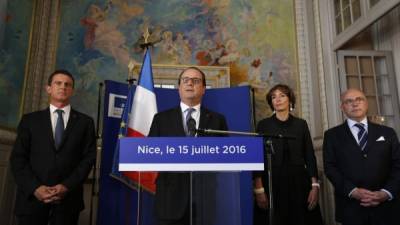 El presidente francés, François Hollande, dijo este viernes que entre las víctimas y heridos hay muchos niños.