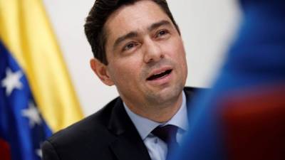 El venezolano Carlos Vecchio, embajador en EE.UU. de Juan Guaidó. Foto: EFE/Archivo