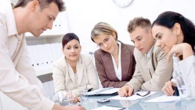 Asegúrese de que su apariencia es consistente con su marca personal y profesional.