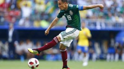 Andrés Guardado lamentó la eliminación de México. FOTO AFP