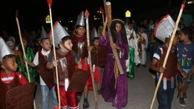 Los niños que participaron en la obra dramática pertenecen a tres barrios de Santa Bárbara:El Chaparral, Los Emilios y El Llano del Conejo. Fotos: Edward Fernández.