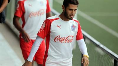 Alex López recibió un permiso de su equipo para entrenar con el Olimpia. Foto Juan Salgado