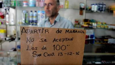 Incertidumbre en Venezuela por retiro del dinero en efectivo