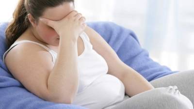 Los científicos del ejercicio reportaron que una reducción de apenas 20 minutos en el tiempo de sedentarismo es igual a una pérdida de más de dos libras.