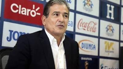 Jorge Luis Pinto en conferencia de prensa este viernes. Foto Juan Salgado