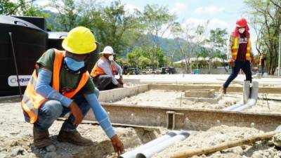 Entre lo inspeccionado ayer jueves, el MP puso en inventario 22 máquinas de anestesia, controladores de extracción y equipos de oficina.