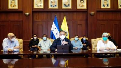 Armando Calidonio, alcalde de la ciudad, y parte de su equipo ofrecieron ayer conferencia de prensa para abordar el tema.