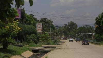 Vecinos de la aldea El Carmen denuncian los malos olores. Foto: Melvin Cubas