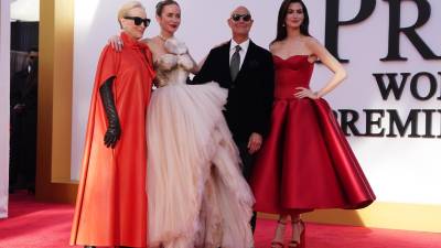 Meryl Streep, Anne Hathaway, Emily Blunt, Stanley Tucci y otras estrellas de la icónica película 'El diablo viste de Prada' celebraron este lunes el estreno de la secuela en Nueva York, 20 años después de la cinta original que marcó la cultura pop.