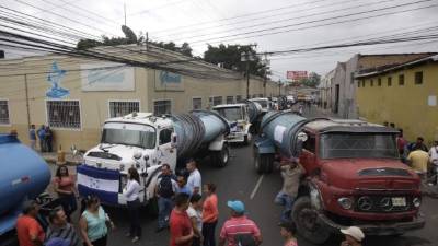 De 1,500 empleados, unos 850 se transferirán a la Unidad Municipal de Agua Potable y Saneamiento.