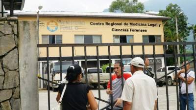 Familiares reclamaron el cadáver de Zamira Raquel García (19 años).