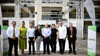 El lanzamiento se realizó en las instalaciones de UTH en San Pedro Sula.
