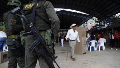 En la decisiva segunda vuelta presidencial, colombianos eligen entre el izquierdista Gustavo Petro y el populista independiente Rodolfo Hernández. Fotografía: EFE