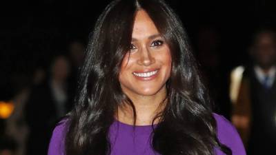 La duquesa de Sussex reapareció ante el ojo público días después del explosivo documental de la cadena inglesa ITV, en el que se quejaba abiertamente del acoso de los tabloides británicos.