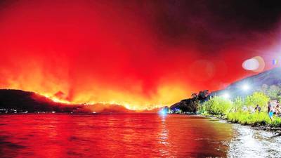 Kelowna, una ciudad de 150,000 habitantes, se ha convertido en el último núcleo de población afectado por el fuego en Canadá. AFP