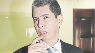 Miguel Villeda dijo que analizan con el IAIP qué información sí se puede proveer.