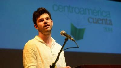 El escritor guatemalteco Rodrigo Fuentes en el II encuentro de narradores Centroamérica Cuenta 2014