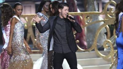Nick Jonas cantó en el Miss Universo 2014.