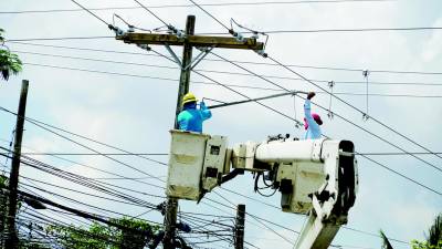 La Enee tiene más de 5,000 personas en varias divisiones para recuperar las finanzas, no obstante, los resultados están lejos.