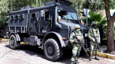 Las cámaras de videovigilancia grabaron la pick-up -en donde llevaban fusiles Barret, con poder para derribar helicópteros.