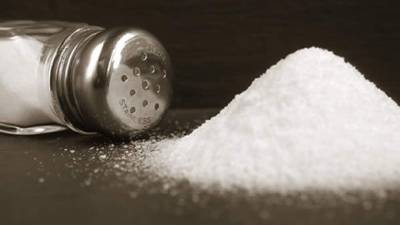 Se debe consumir las dosis adecuadas de la sal yodada.