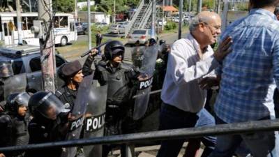 El periodista nicaragüense Carlos Fernando Chamorro asegura que su vida corre riesgo por eso optó por irse para Costa Rica.