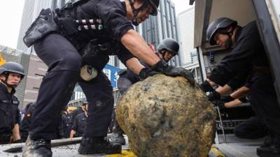 La bomba fue descubierta en la obra de construcción de una nueva estación de metro. AFP