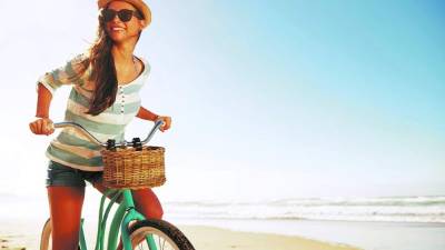 Pasear sobre dos ruedas es muy bueno para la salud, pero la rutina no debe pasar de una hora.