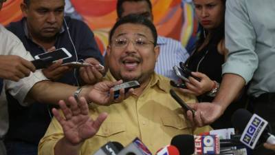 Omar Rivera, depurador de la Policía.