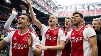 El la última jornada, que se disputará el próximo miércoles, el Ajax visita al penúltimo, el Graafschap, y el PSV recibe al Heracles.