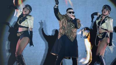 El cantante y productor Daddy Yankee realiza su última gira musical.