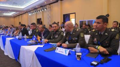 Apoyo. Policías de Colombia han compartido su experiencia.Foto: Melvin Cubas.