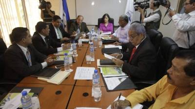 Está en debate la aplicación del polígrafo.